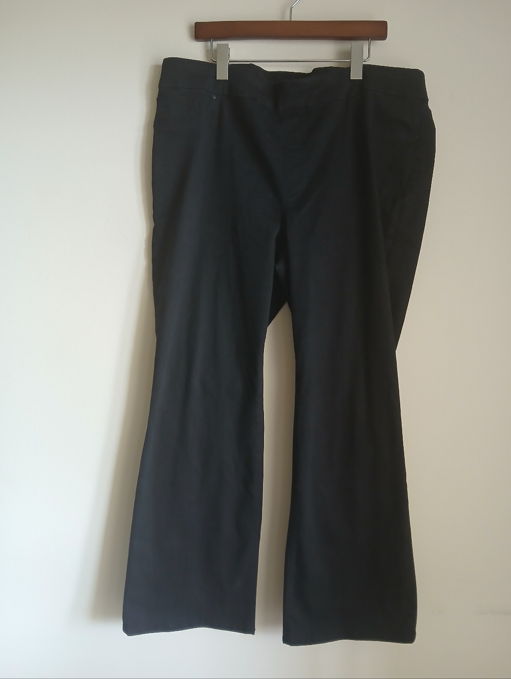 Chico's Boot Cut Denim Pull On Size 3.5R